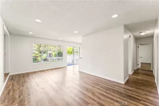 Photo #3: OC26110940 Listing 