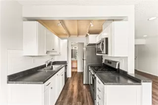 Photo #6: OC26110940 Listing 