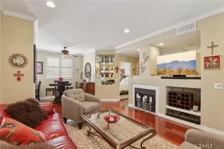 Photo #3: OC26110979 Listing 