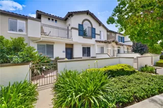 Photo #1: OC26111089 Listing