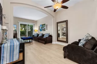 Photo #4: OC26111124 Listing