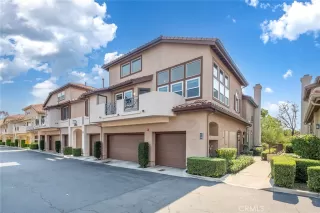 Photo #1: OC26111169 Listing
