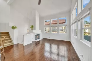 Photo #6: OC26111169 Listing