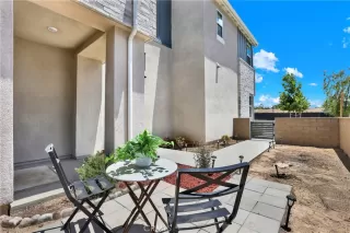 Photo #4: OC26111287 Listing