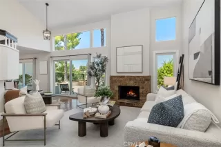 Photo #4: OC26111296 Listing
