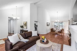 Photo #5: OC26111369 Listing