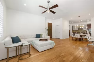 Photo #3: OC26111395 Listing