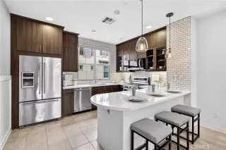 Photo #2: OC26111561 Listing 