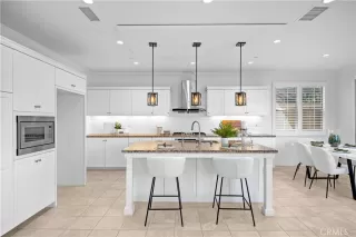 Photo #5: OC26111617 Listing