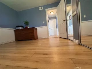 Photo #4: OC26111924 Listing