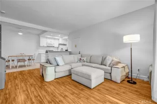 Photo #4: OC26112080 Listing 
