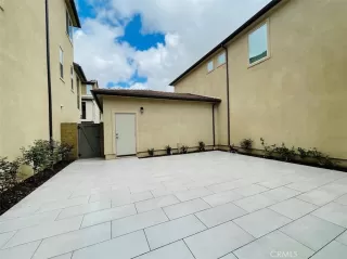 Photo #1: OC26112223 Listing