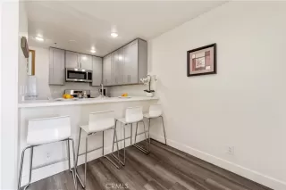Photo #2: OC26112340 Listing