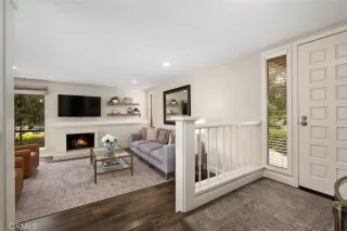 Photo #4: OC26112383 Listing 