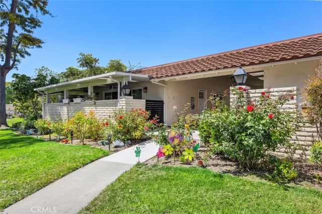 MLS: OC26112396 Condo For Sale