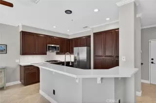 Photo #2: OC26112493 Listing