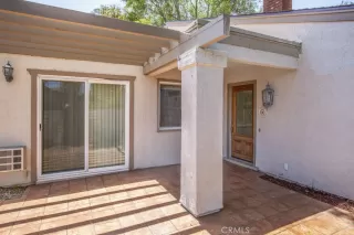 Photo #4: OC26112810 Listing