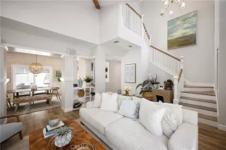 Photo #2: OC26112887 Listing