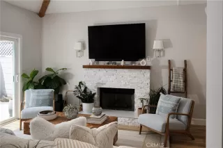 Photo #3: OC26112887 Listing