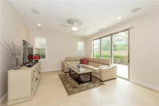 Photo #5: OC26113405 Listing