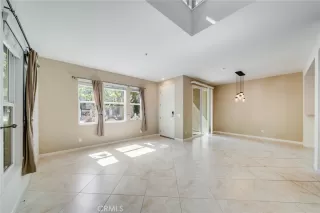 Photo #4: OC26114247 Listing 