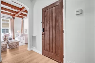 Photo #2: OC26114335 Listing
