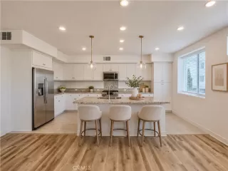 Photo #1: OC26114364 Listing