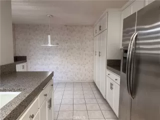 Photo #5: OC26114374 Listing