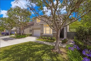 Photo #1: OC26114380 Listing