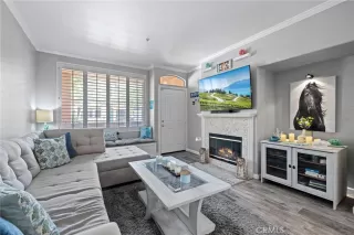 Photo #6: OC26114530 Listing