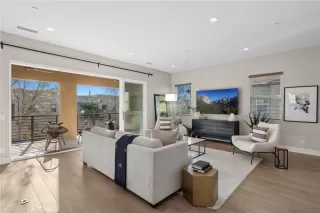 Photo #1: OC26114602 Listing 