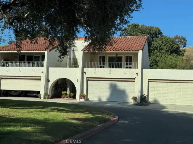 MLS: OC26114900 Condo For Sale
