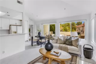 Photo #5: OC26115184 Listing 