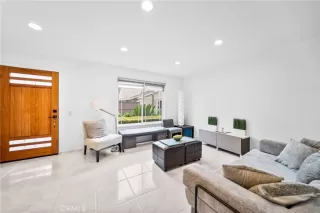Photo #3: OC26115186 Listing 