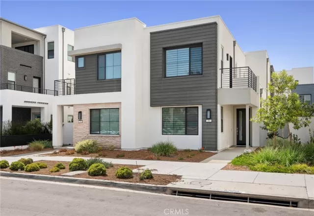 MLS: OC26115471 Condo For Sale
