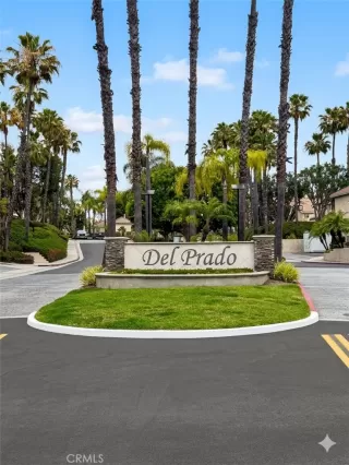 Photo #2: OC26115643 Listing