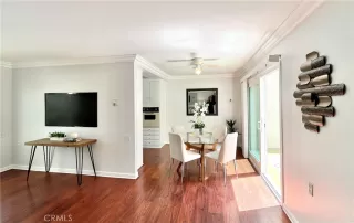 Photo #4: OC26115674 Listing 