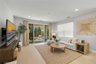 Photo #6: OC26115857 Listing 