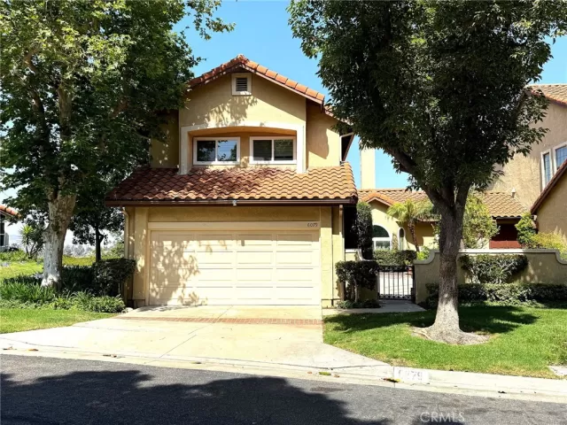 MLS: OC26116271 Condo For Sale