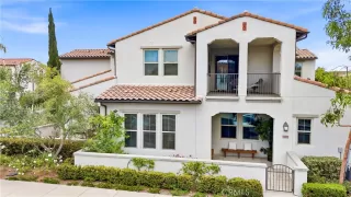 Photo #2: OC26116659 Listing