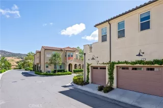 Photo #2: OC26116694 Listing 