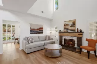 Photo #2: OC26116856 Listing 