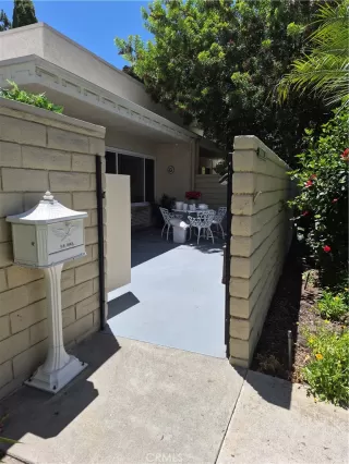 Photo #1: OC26117257 Listing