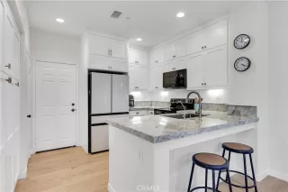Photo #2: OC26117524 Listing