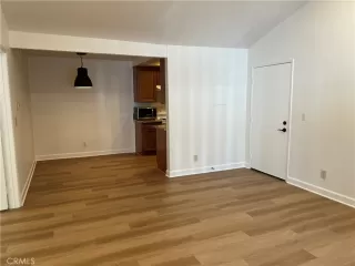 Photo #2: OC26117553 Listing 