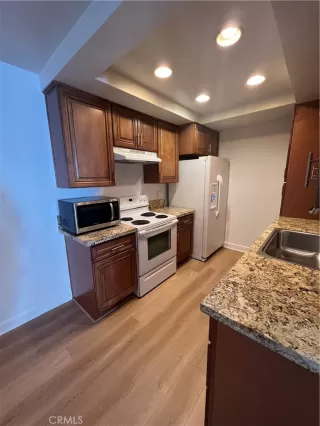Photo #4: OC26117553 Listing 