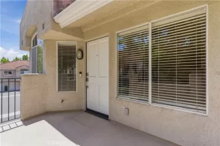 Photo #2: OC26117566 Listing