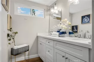 Photo #6: OC26117592 Listing