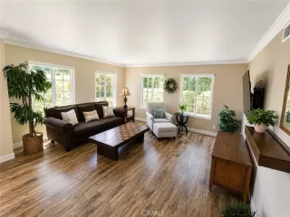 Photo #3: OC26117915 Listing