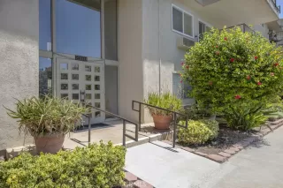 Photo #1: OC26118207 Listing